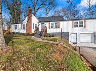 304 Iroquois Dr, Knoxville, TN 37914