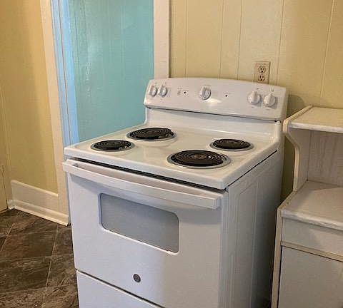 4th image of 316 Hobson Ave #316