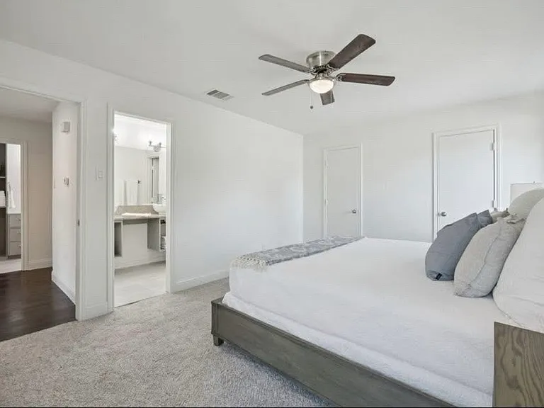 9346 Highedge Cir — Photo 15