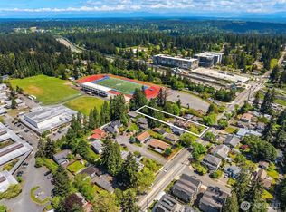 320 NE 185th St, Seattle, WA 98155