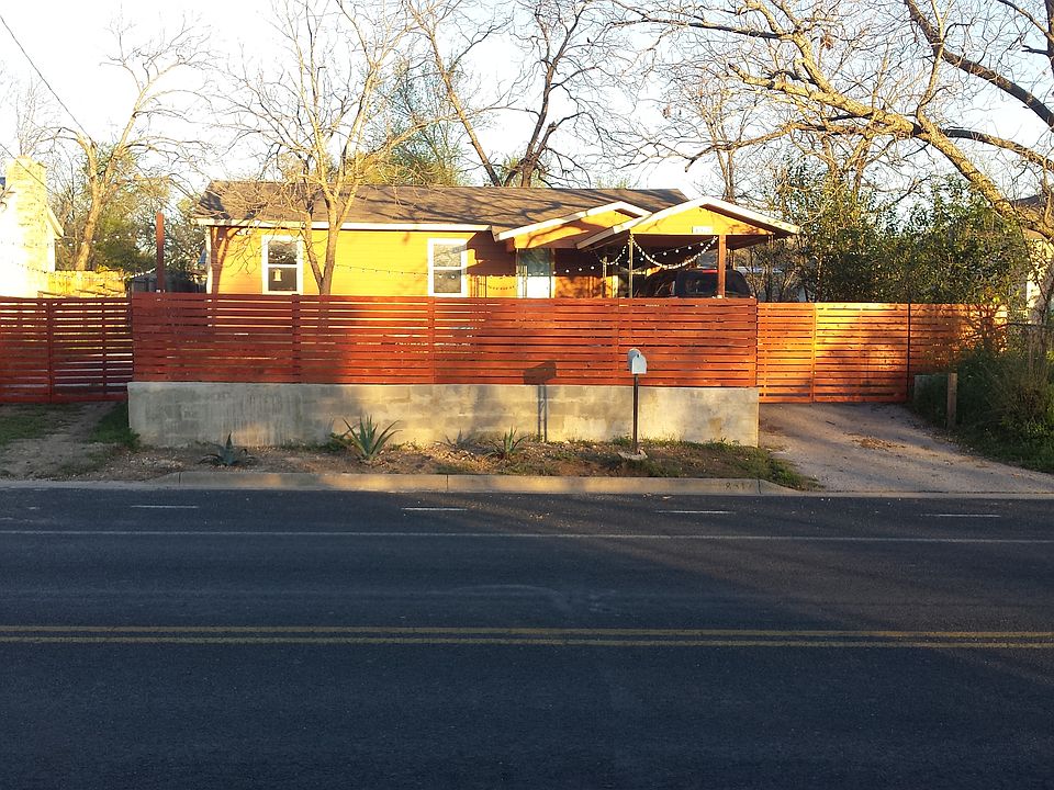 1st image of 8512 Georgian Dr