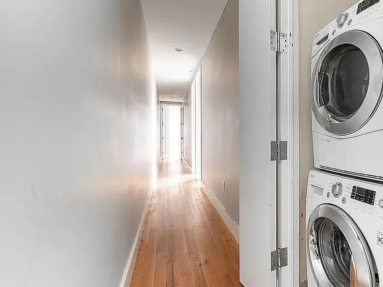 1098 De Kalb Ave #2R — Photo 7