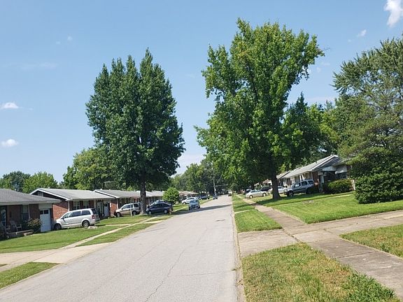 4th image of 320 Gage Dr