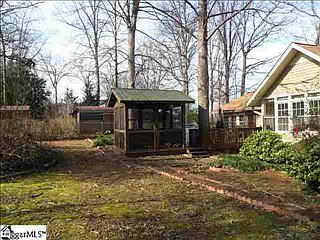2nd image of 117 Ellie Dr