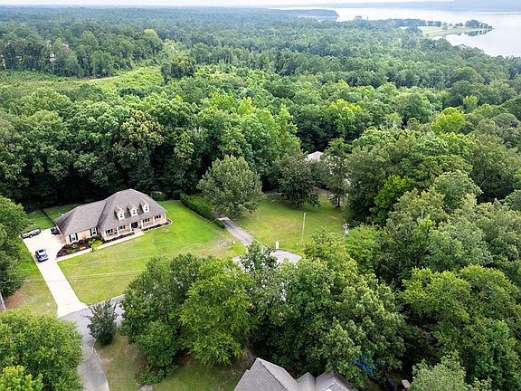 4th image of 124 Collinswood Dr