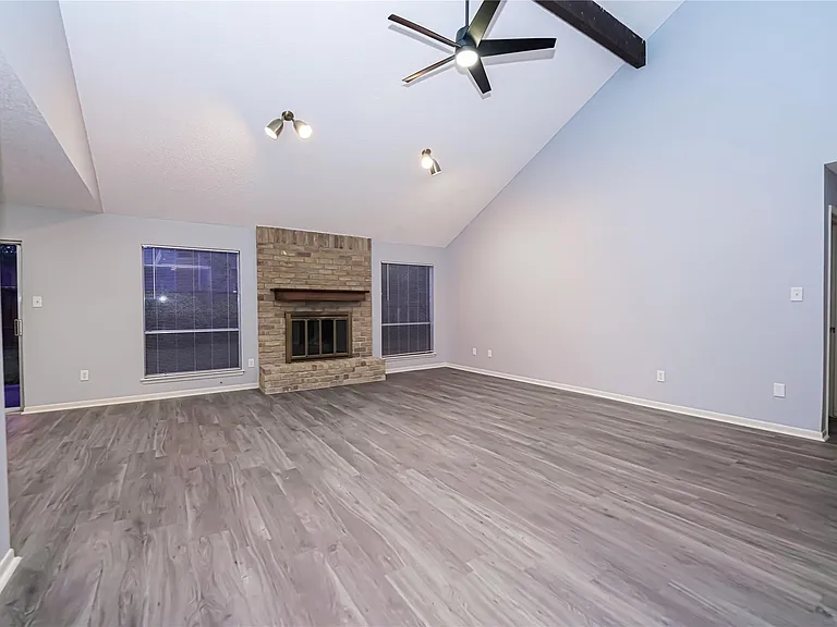 2306 Wallingford Dr — Photo 14