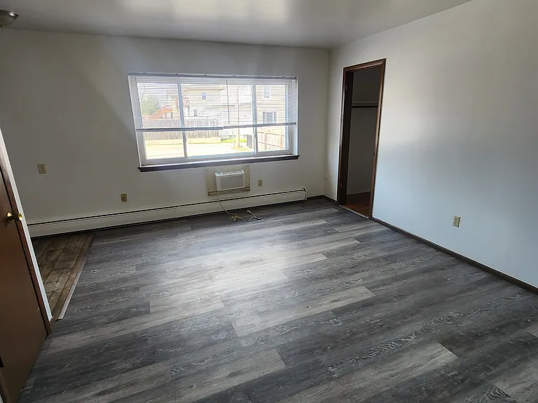 6914 W Lincoln Ave #8 — Photo 4