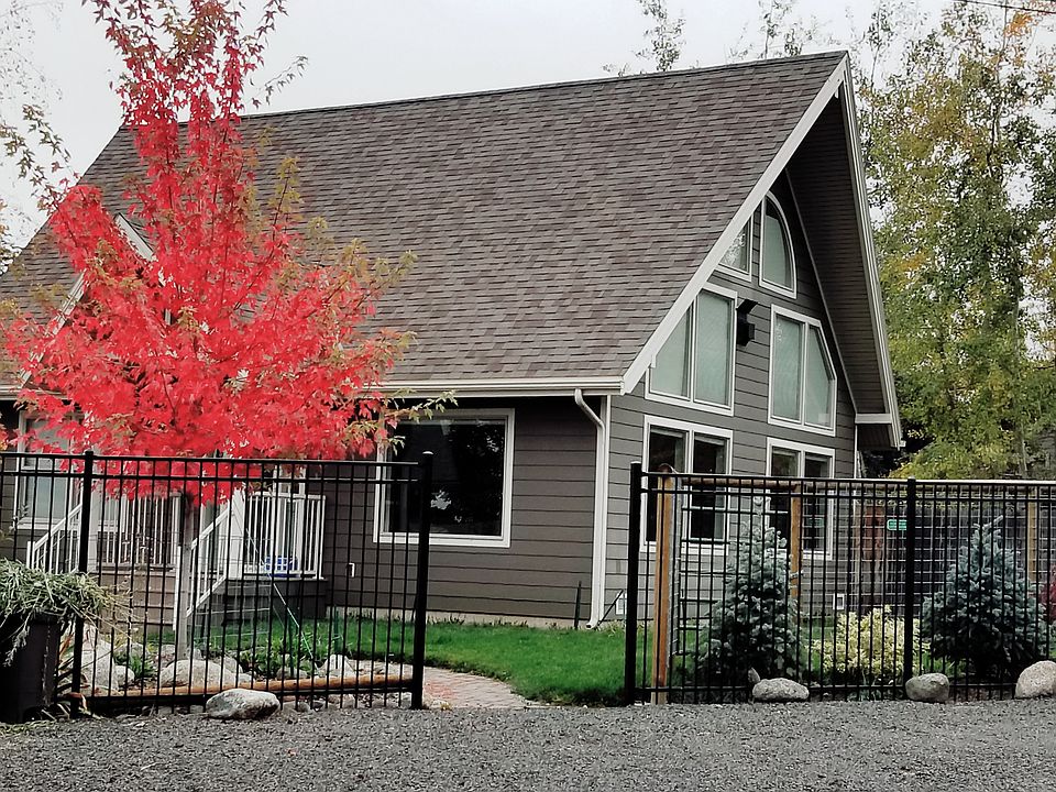 Front Yard Entry