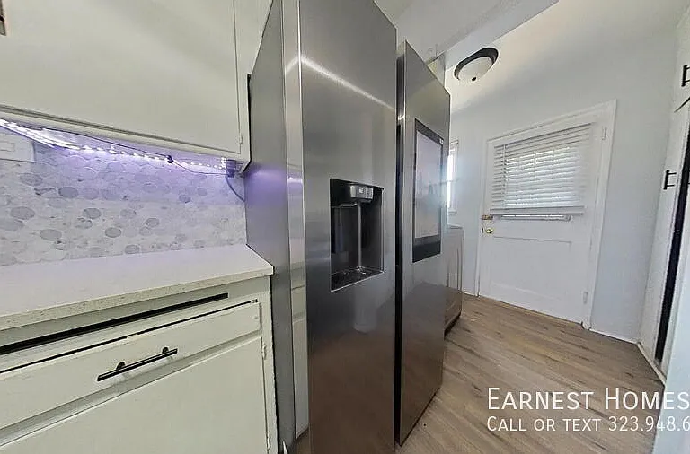 15544 Romar St — Photo 11
