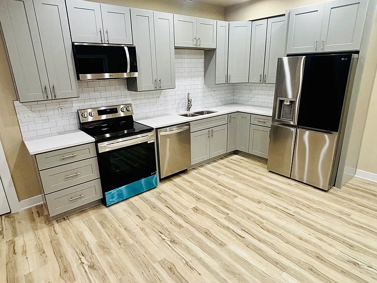 501 McCain Creek Trl — Photo 4