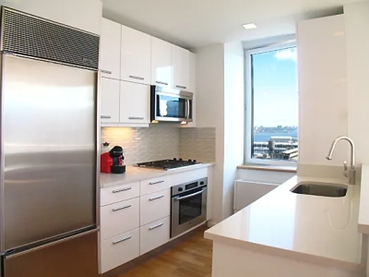 Rented by Citi Habitats | media 6