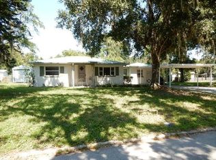 305 Luna Rd, Auburndale, FL 33823