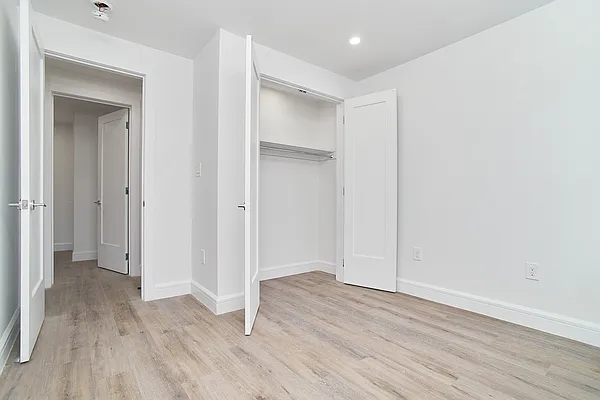 Rented by REAL New York | media 5