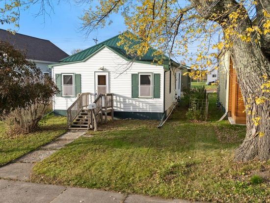 316 W 3rd Ave N, Aurora, MN 55705