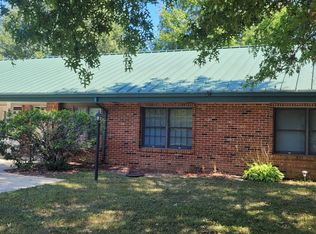 16 Dogwood Ln, Salem, IL 62881