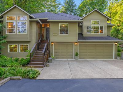 7445 SW Canyon Dr, Portland, OR, 97225
