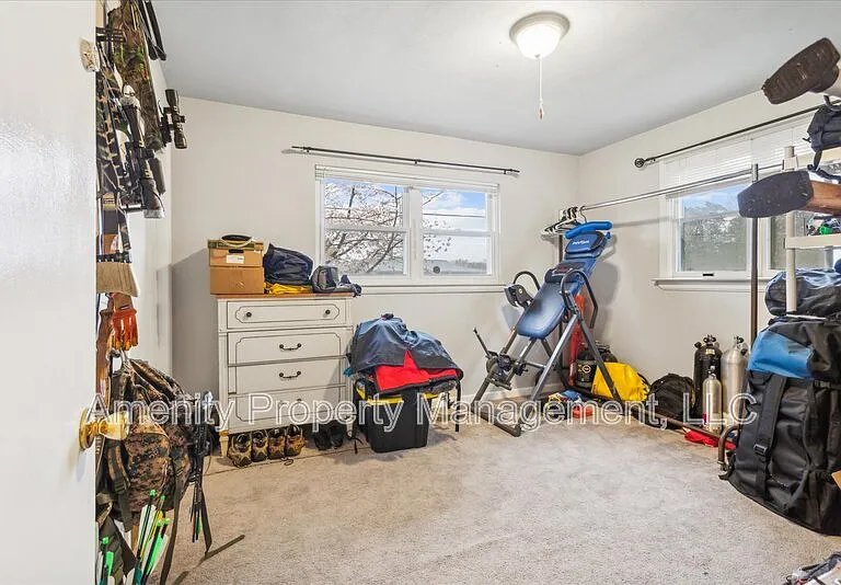 409 Caren Dr — Photo 20
