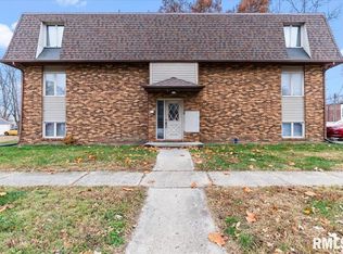 1001 S 1st St, Springfield, IL 62704