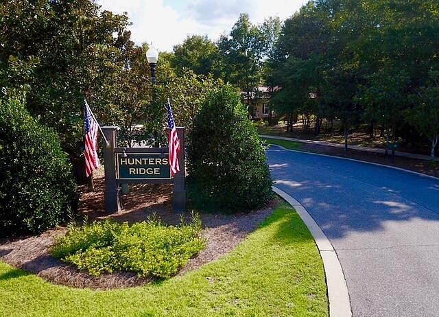 1st image of 22 Hunters Ridge Dr