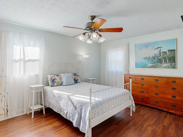 Pin Oak Way — Photo 4