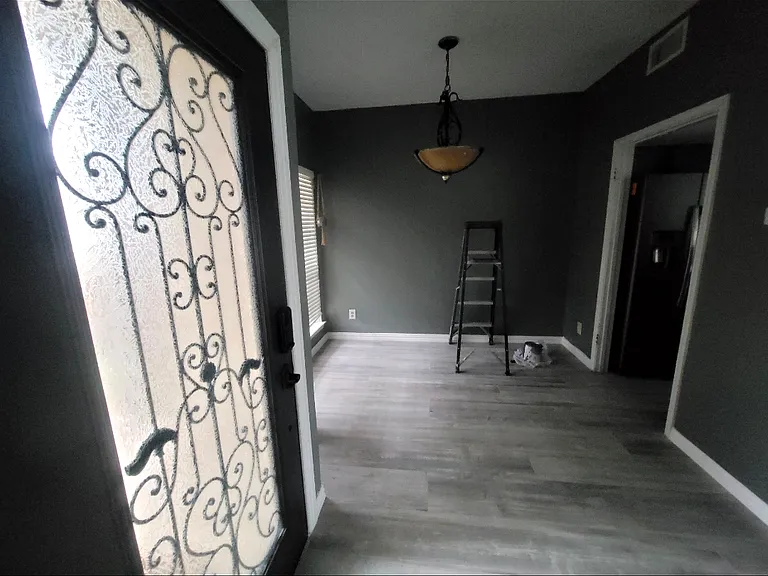 2321 Southlake Ct — Photo 4