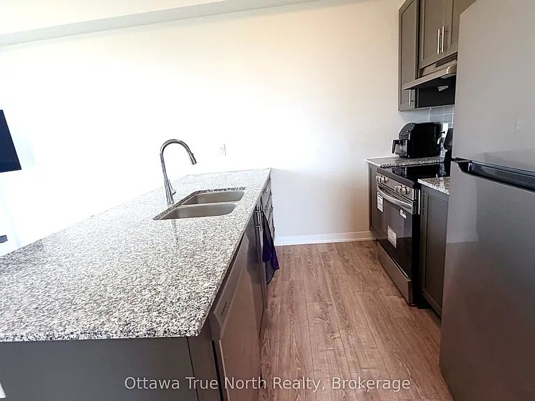 875 Andesite Ter — Photo 9