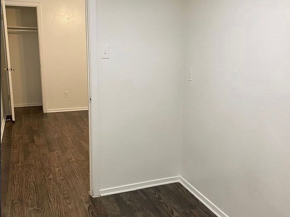 Marian Condos 2704 Salado St Austin TX Zillow