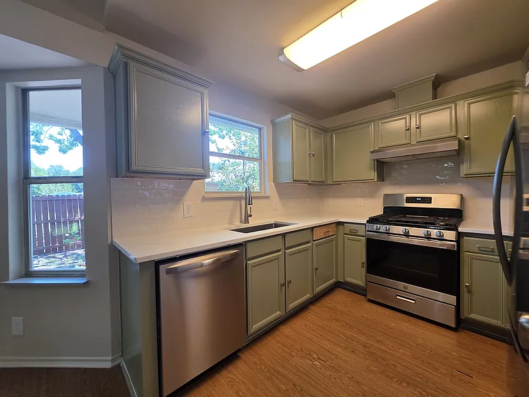 11602 Maybach Dr — Photo 11