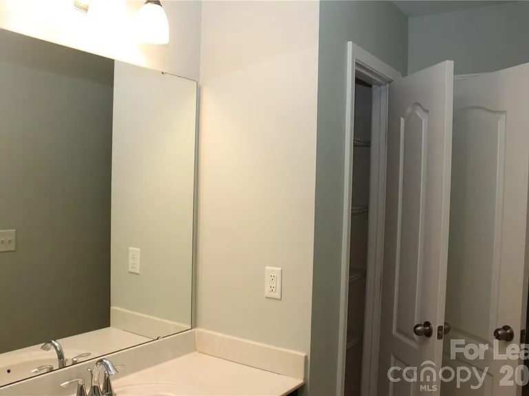 6017 Sweetbay Ln — Photo 28