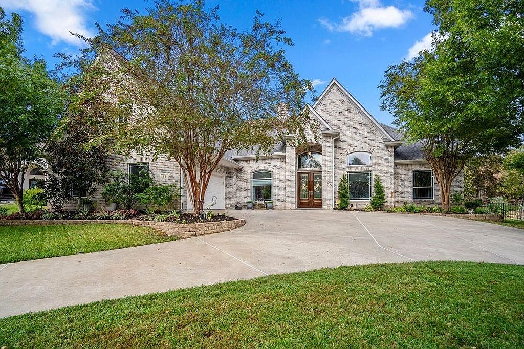 26 Brookgreen Cir S