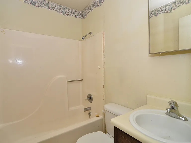 4524 Bonnell Dr NW — Photo 6