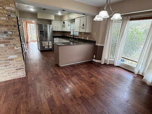 5th image of 10919 Fm 1485 Rd