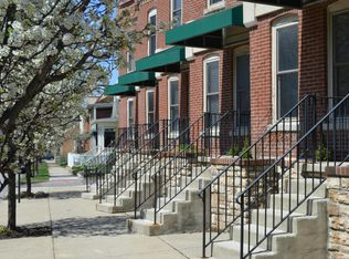 4 1/2 Clark Pl, Columbus, OH 43201