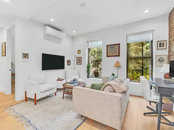 333 Warren Street image 1 of 5