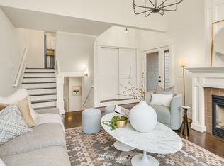 2114 10th Ave W #A, Seattle, WA 98119