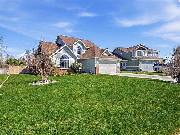 2nd image of 110 Erica Dr