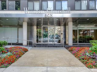 803 W 48th St APT 402, Kansas City, MO 64112