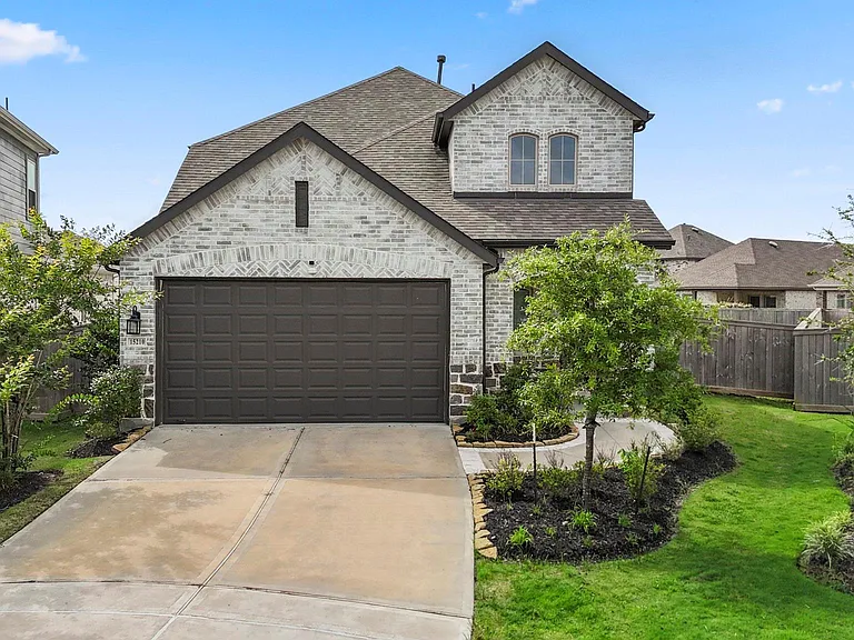 15210 Cortines Ct — Photo 1