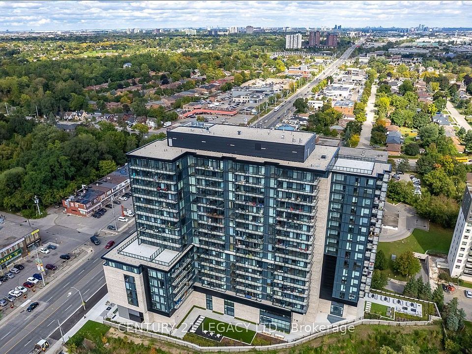 1st image of 86 Dundas St E #821