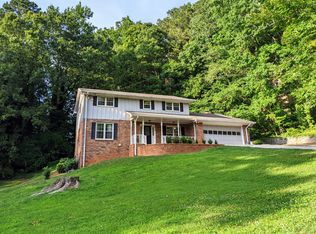 3884 Allsborough Dr, Tucker, GA 30084