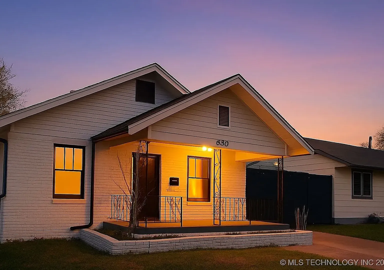 Charming Updated Home with Stylish Interiors Ready for Move-In! — Photo 1