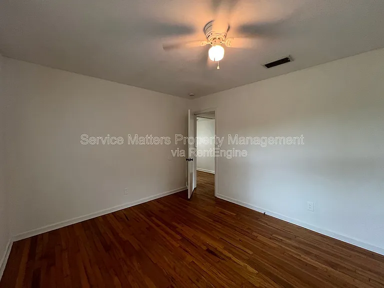3543 Bayou Blvd — Photo 29