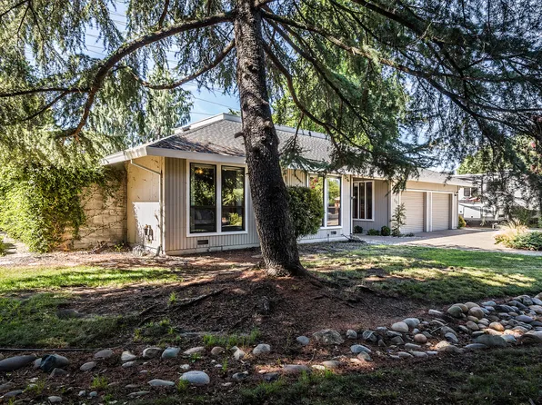332 Cody Ct, Roseville, CA 95678