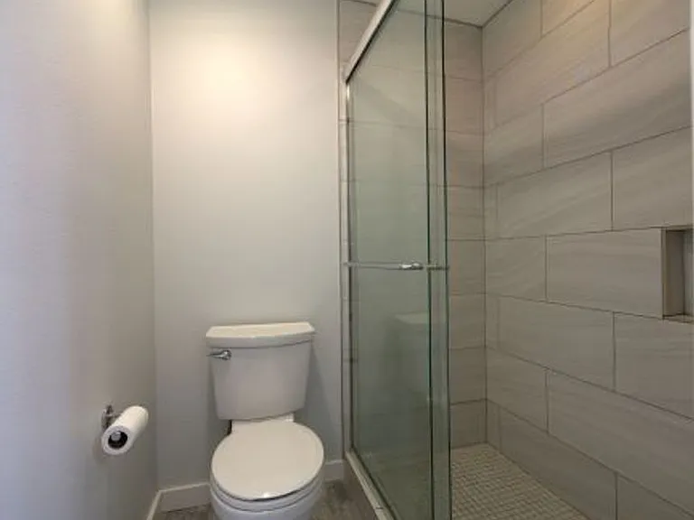 837 Country Club Rd — Photo 15