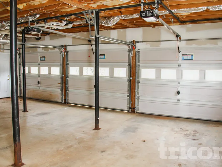 1800 Cedar Hl — Photo 13