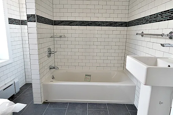 Rented by Level Group | media 6