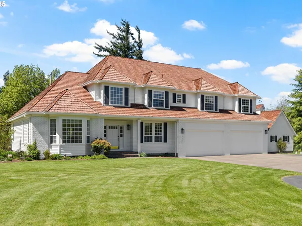 1136 Rosemont Rd, West Linn, OR 97068