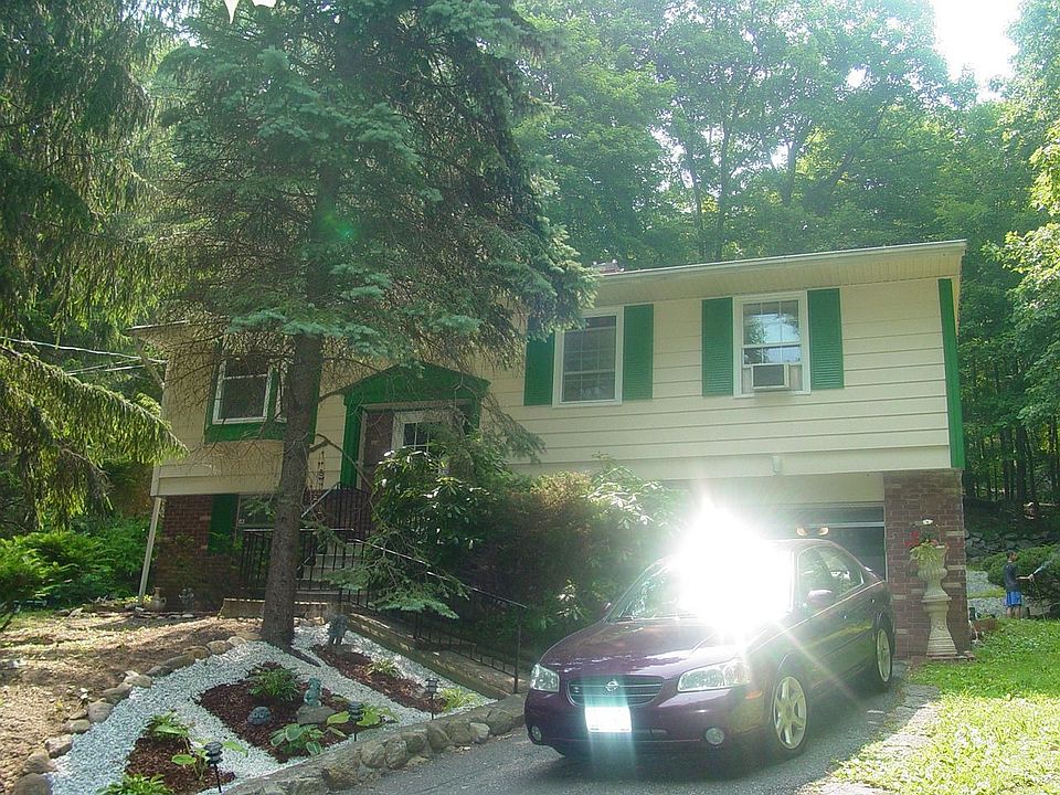 1st image of 3853 Wood St