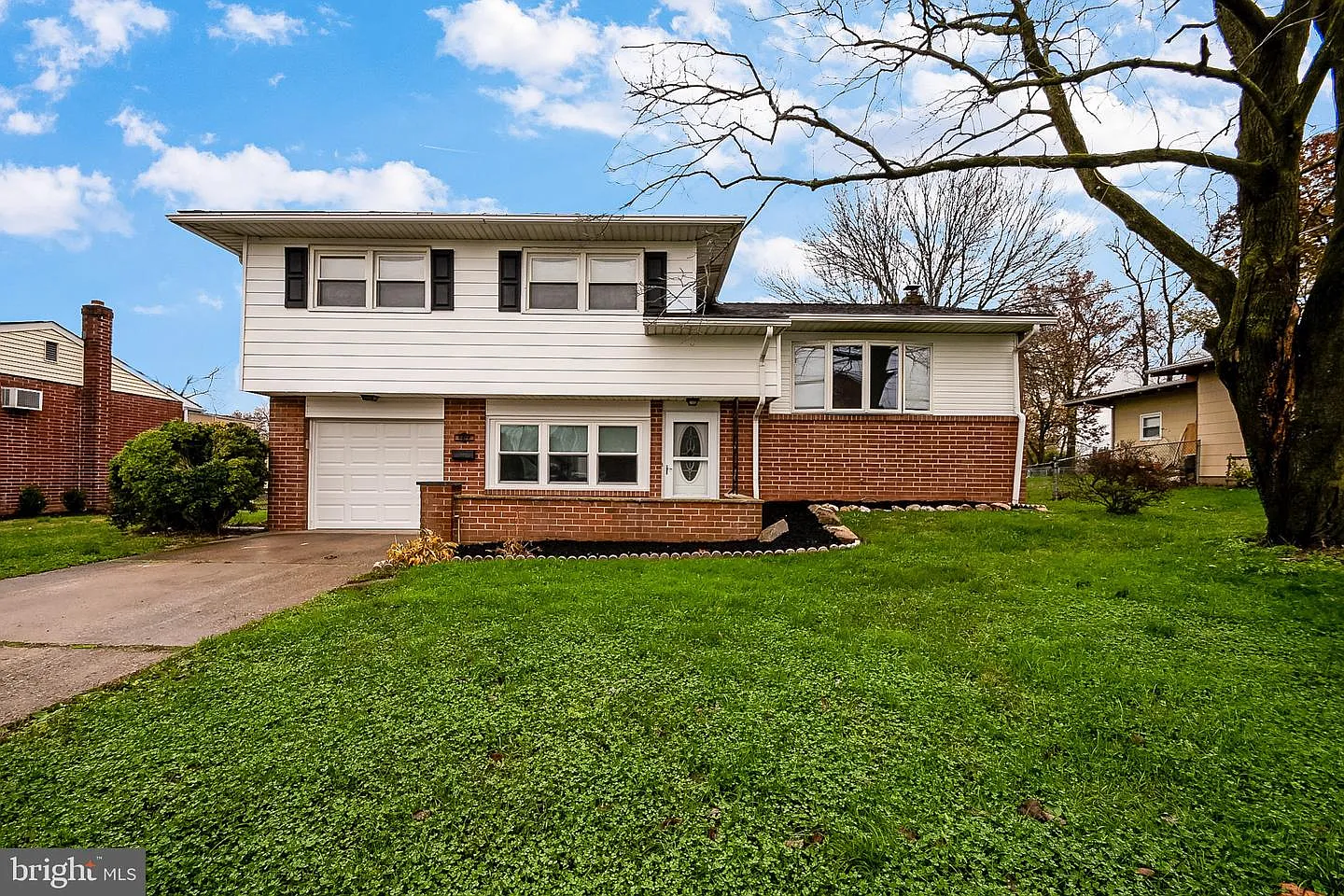 4814 Old Capitol Trl photo 1