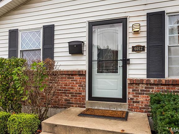 2nd image of 6012 Odell St